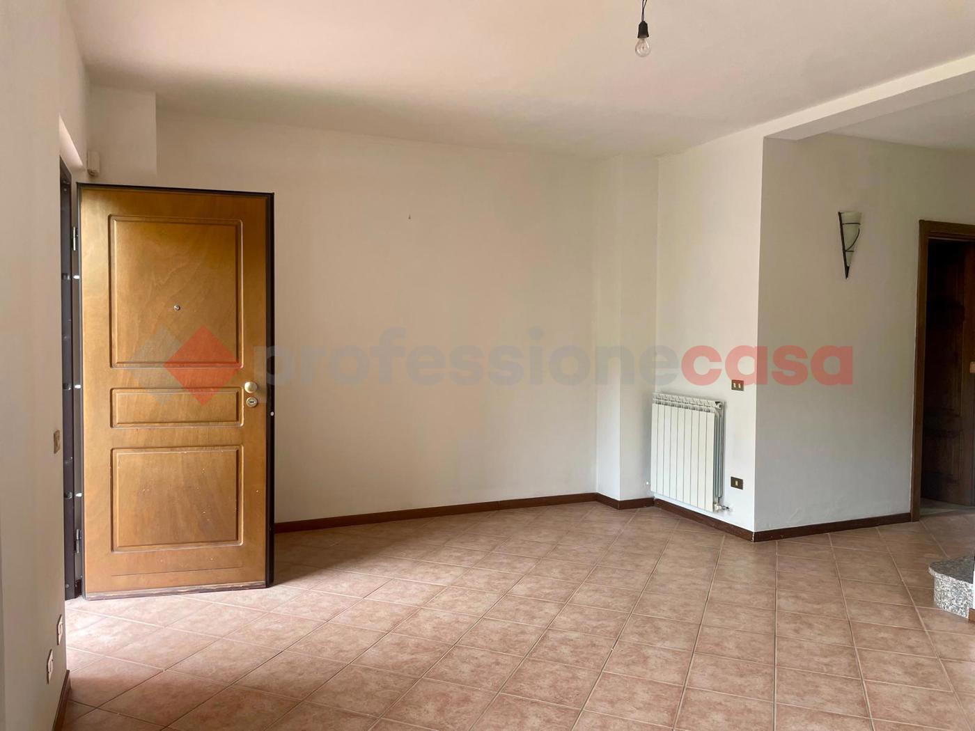 Villa con giardino a Barga