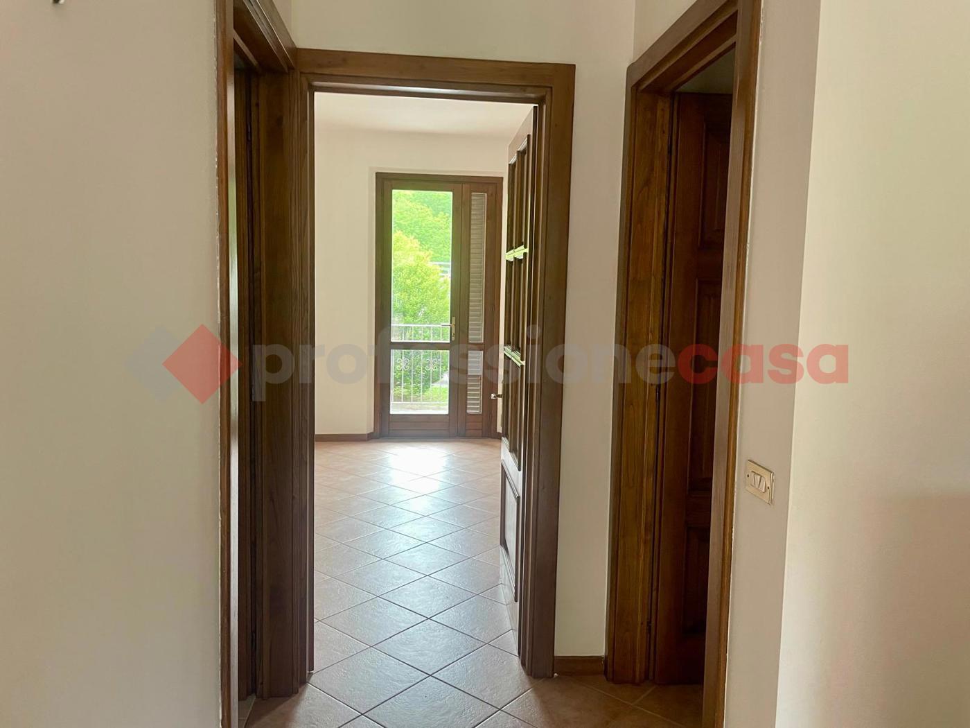 Villa con giardino a Barga