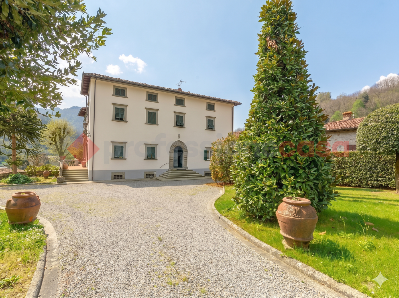 Villa con giardino a Bagni di Lucca