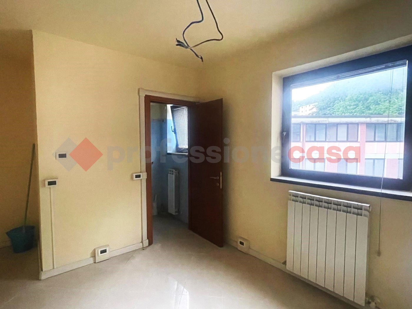Ufficio in vendita a Castelnuovo di Garfagnana