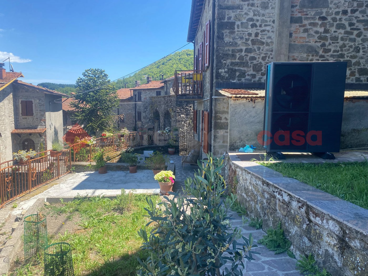 Casa indipendente in vendita a Piazza al Serchio