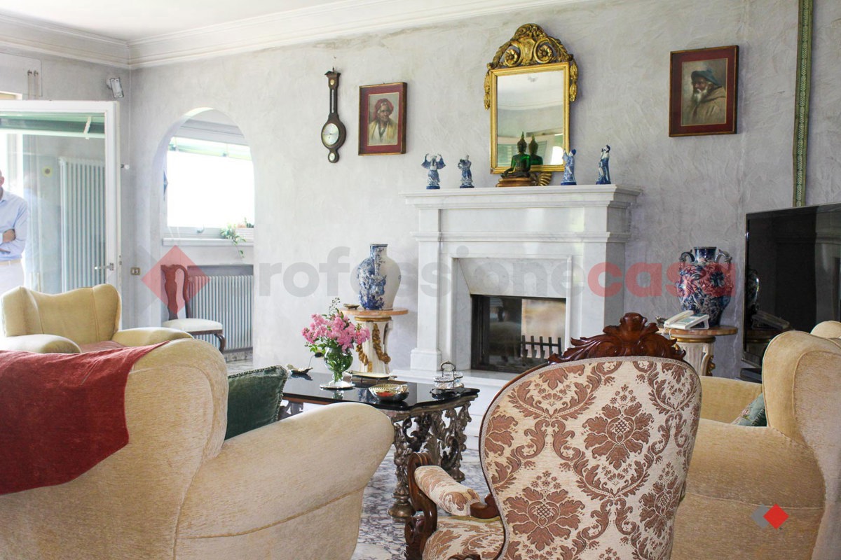 Villa in vendita a Castelnuovo di Garfagnana