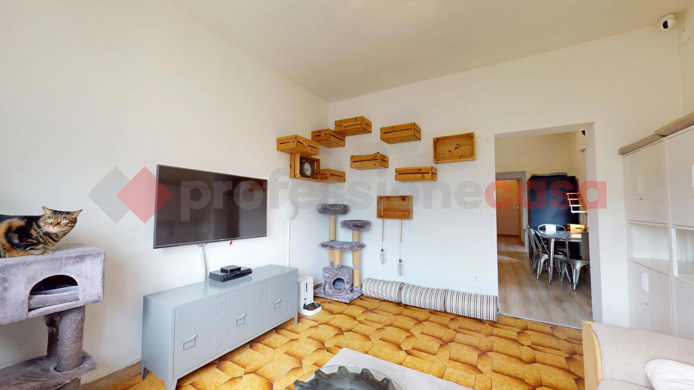 Casa indipendente con giardino a Barga