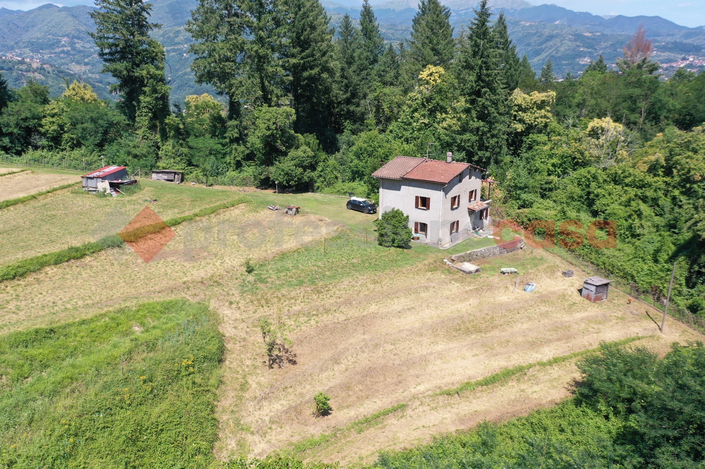 Casa indipendente in vendita a Gallicano