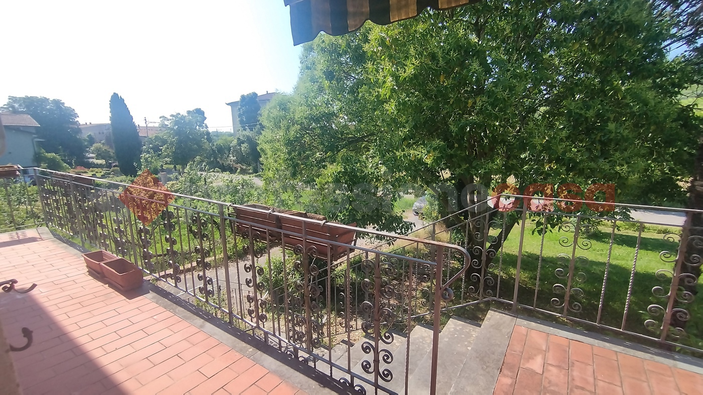 Villa da ristrutturare a Lucca