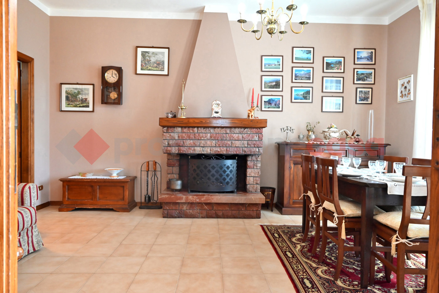 Casa indipendente in vendita a Piazza al Serchio