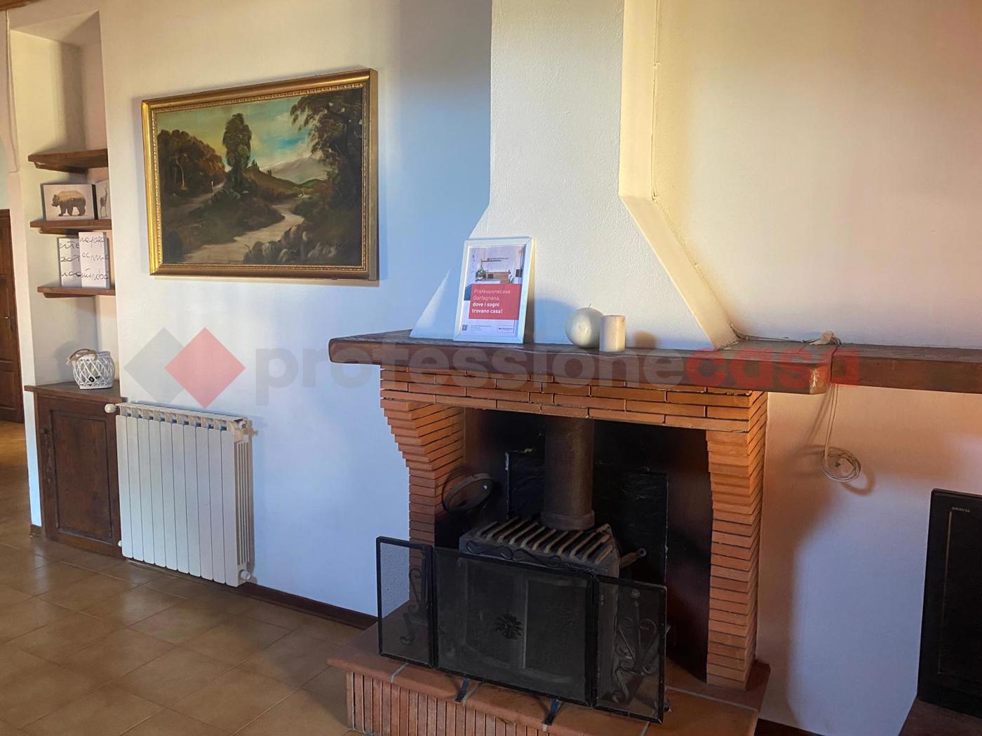 Trilocale arredato in affitto a Castelnuovo di Garfagnana