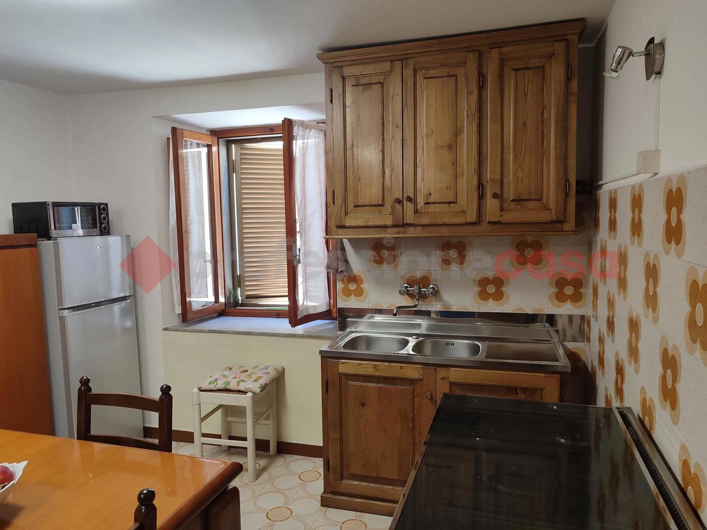 Quadrilocale in vendita a Villa Collemandina