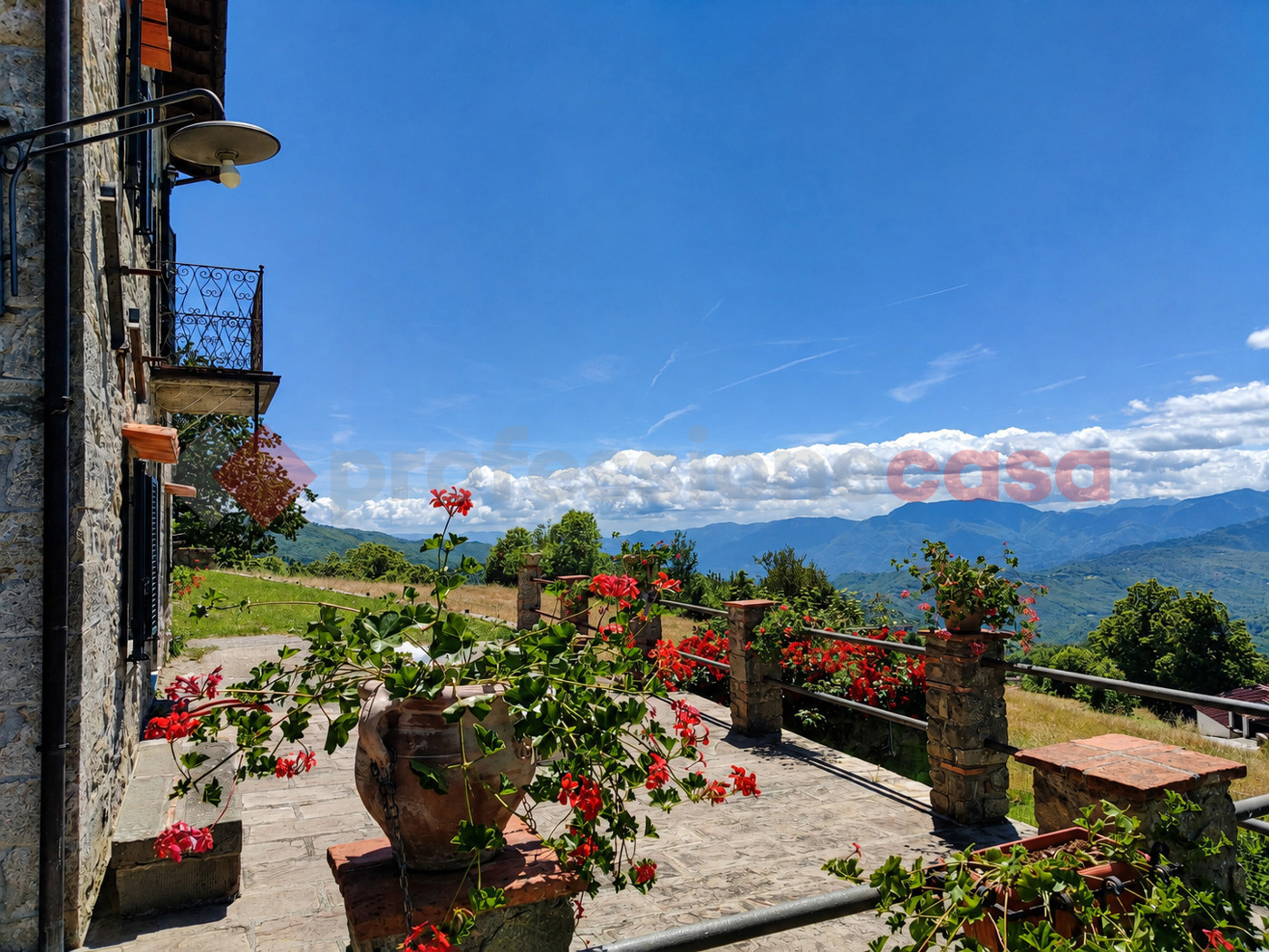 Villa in vendita a Castiglione di Garfagnana