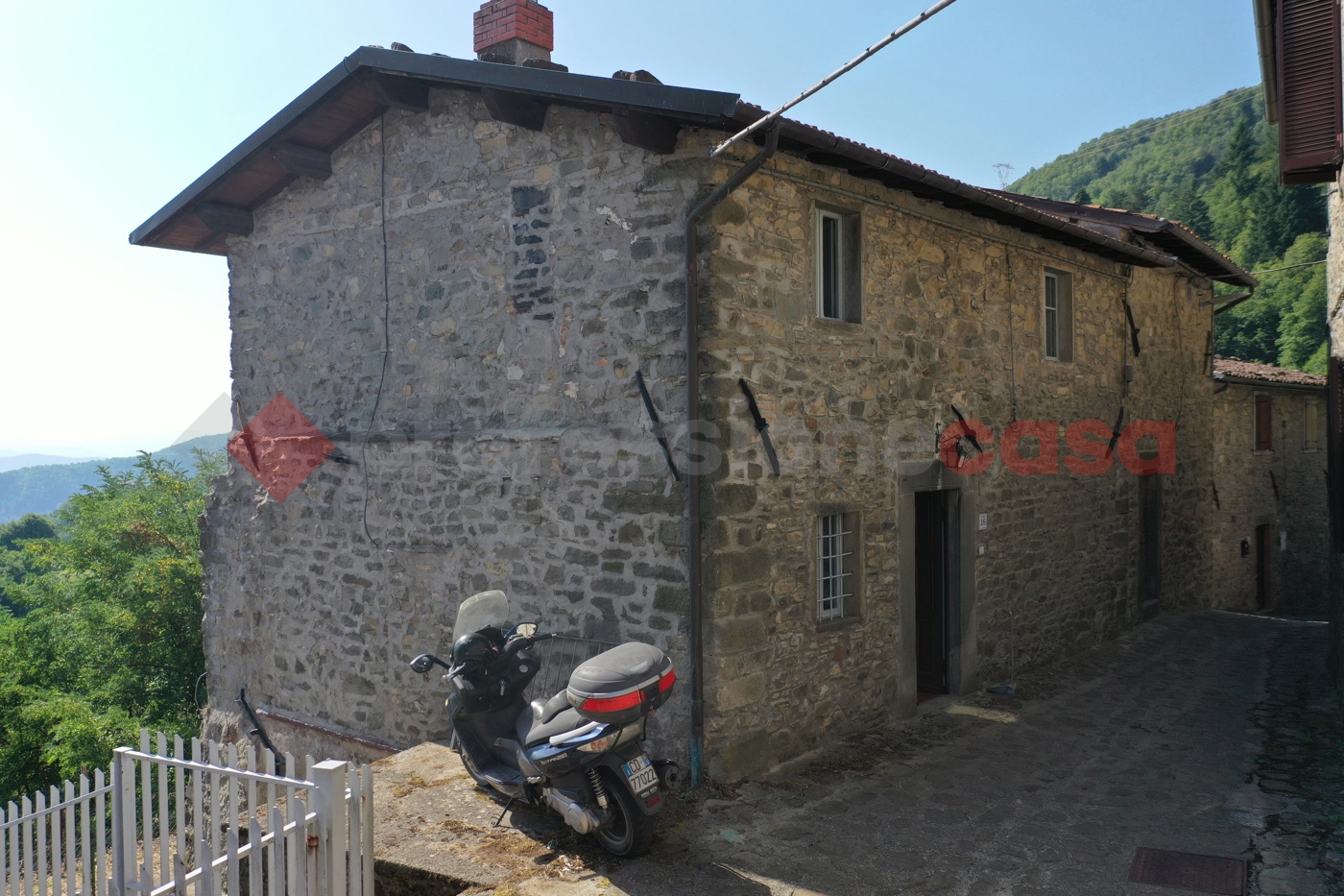 Rustico in vendita a Camporgiano