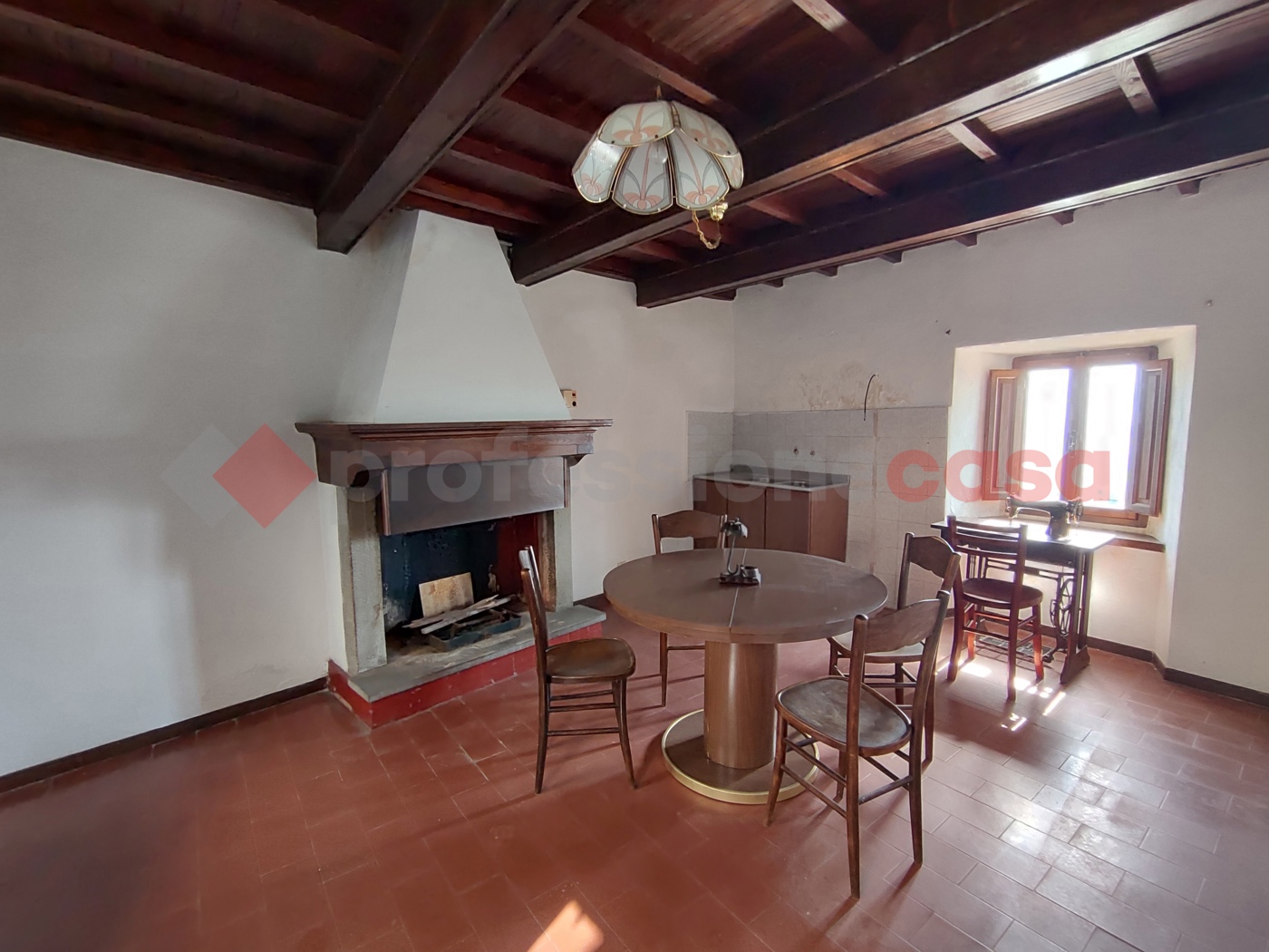 Rustico in vendita a Camporgiano