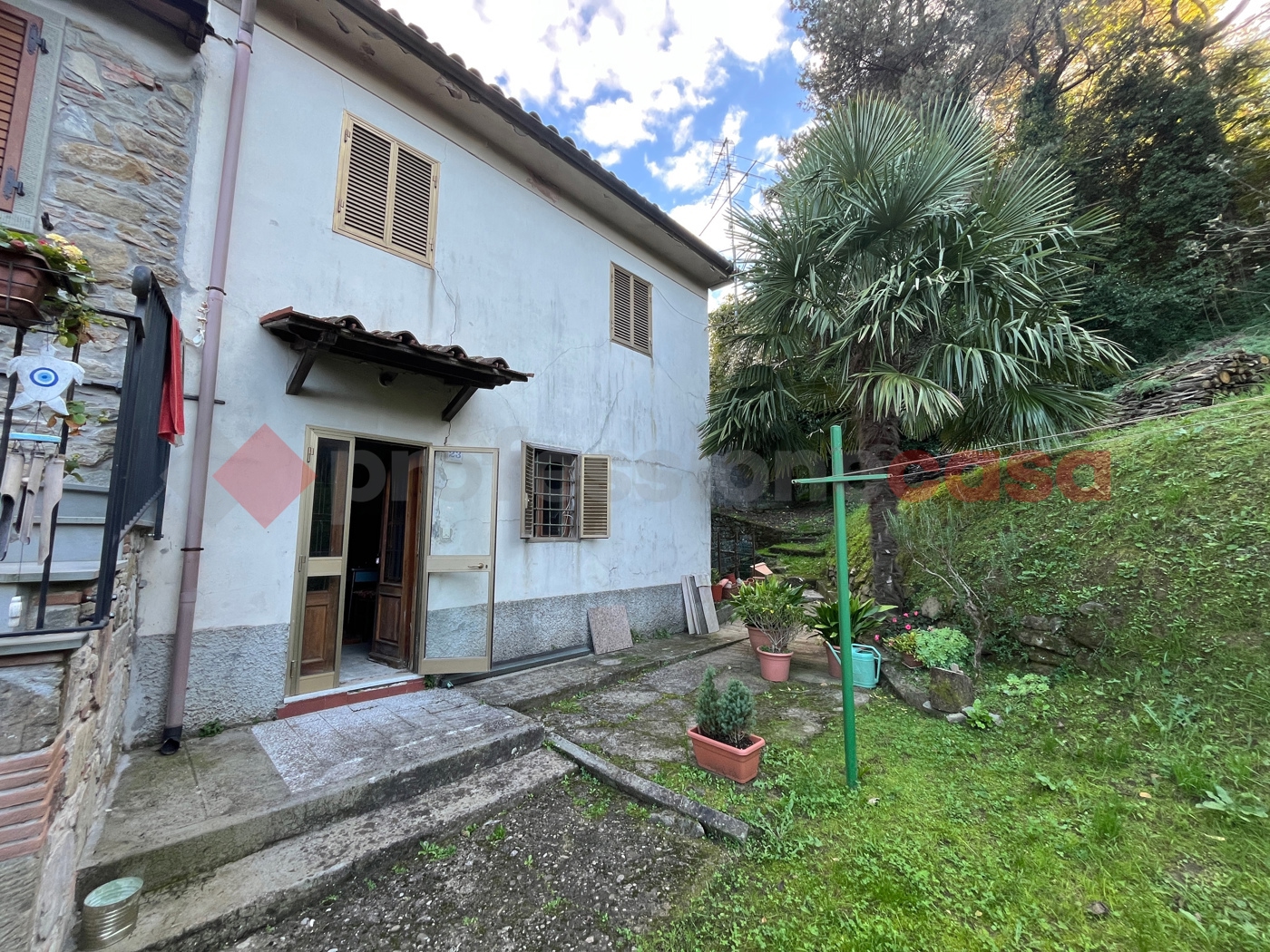 Casa indipendente con giardino a Gallicano