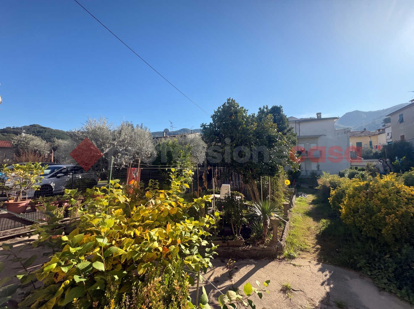Villa Bifamiliare con giardino a Coreglia Antelminelli