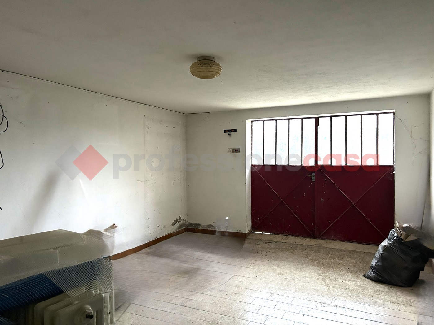 Casa indipendente con giardino a Boschi Sant'Anna