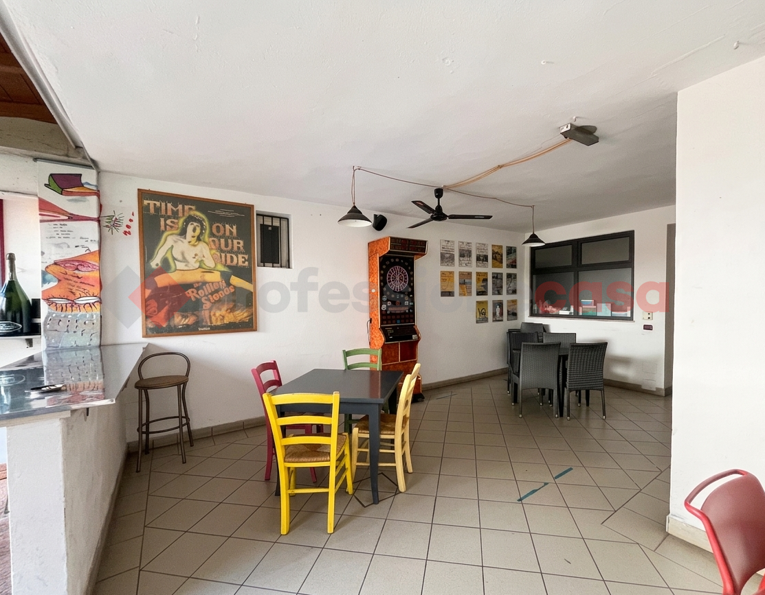 Negozio in vendita a Albaredo d'Adige