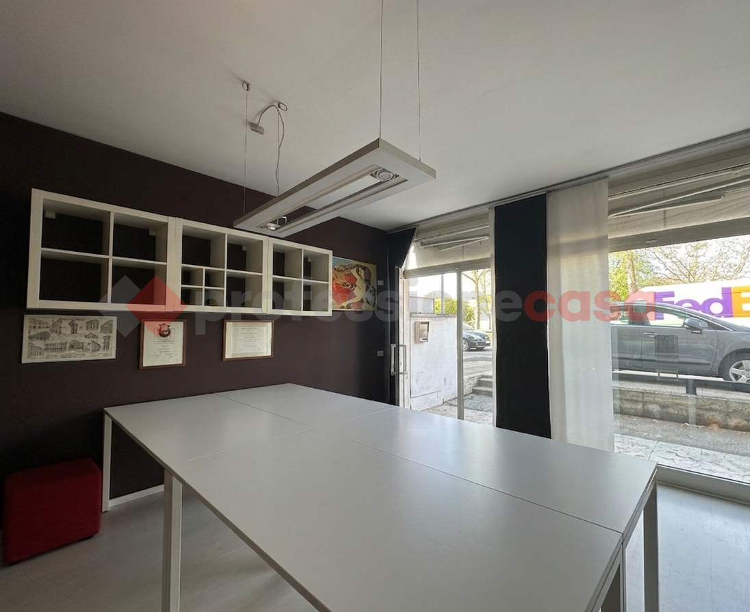 Negozio in vendita a Legnago