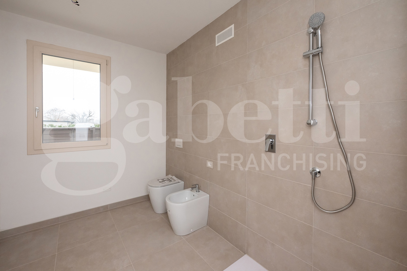 Villa Bifamiliare con giardino a Legnaro