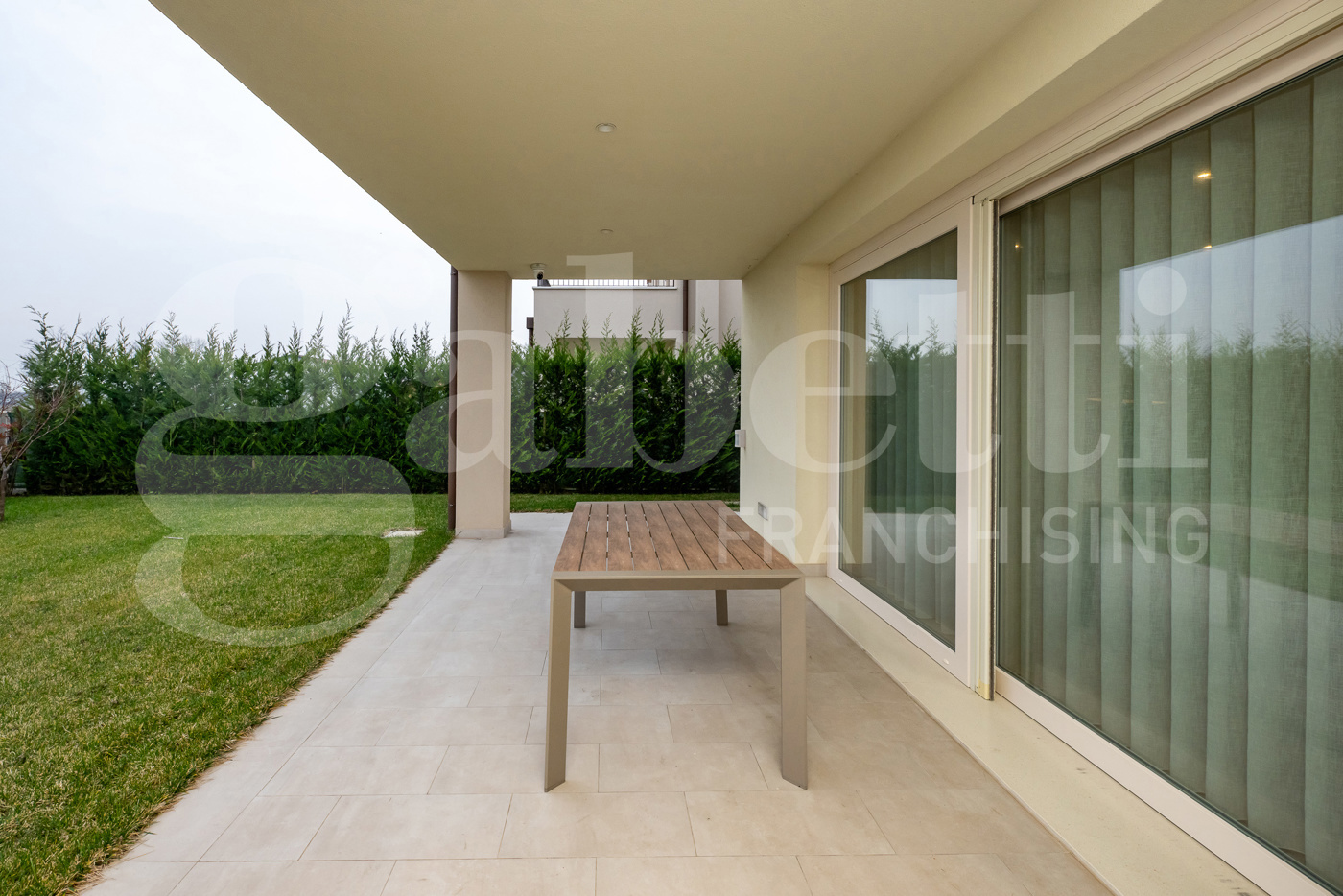 Villa con giardino a Legnaro