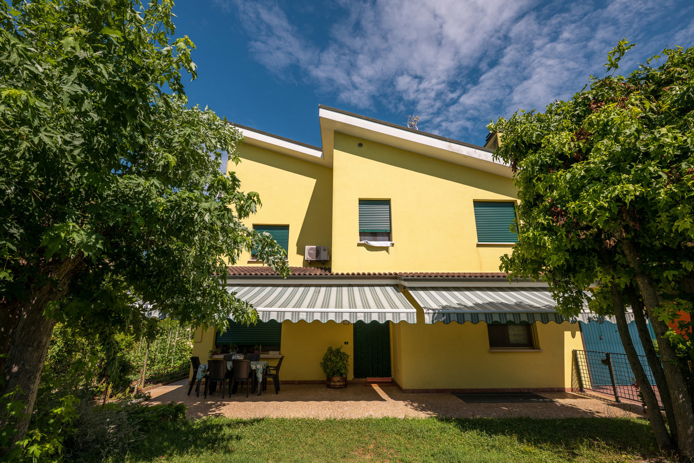 Villa Bifamiliare con giardino a Saonara