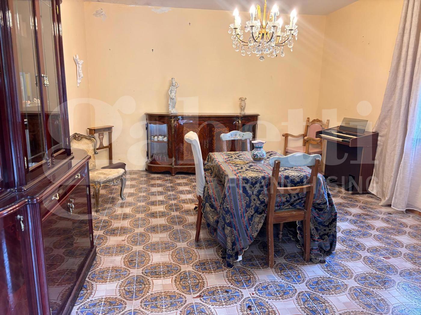 Villa con giardino a Belmonte Mezzagno