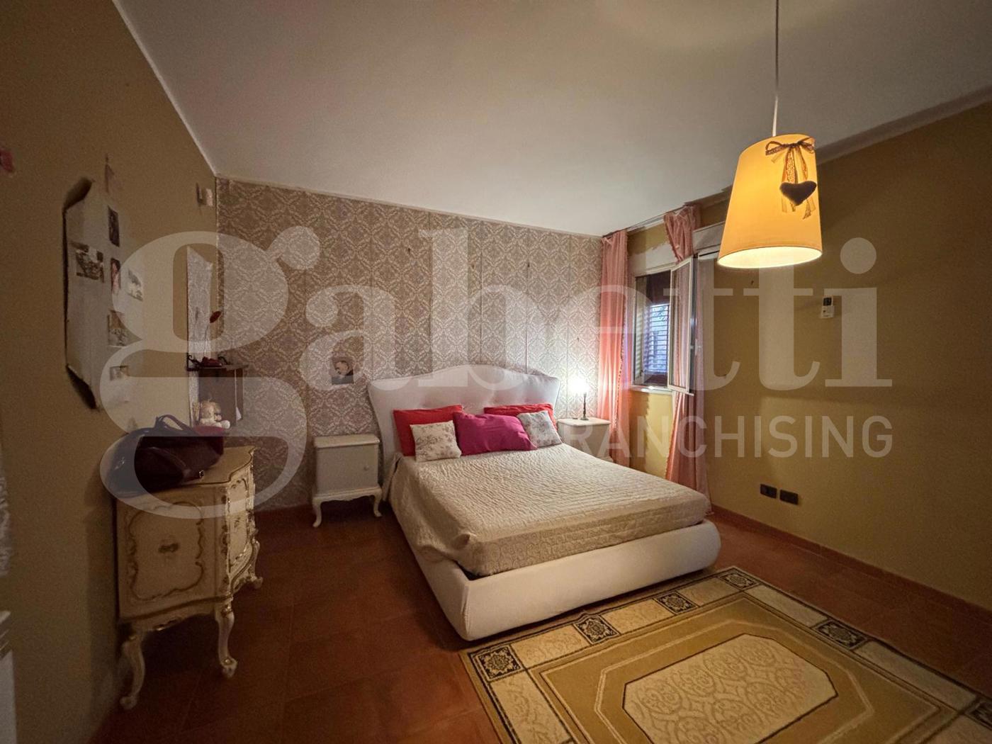 Villa con giardino a Belmonte Mezzagno