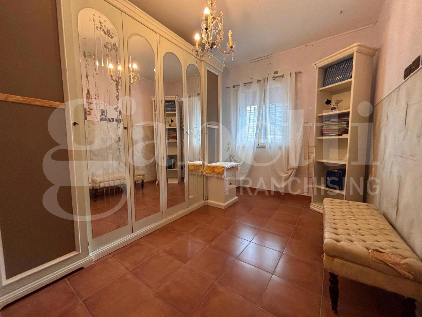 Villa con giardino a Belmonte Mezzagno