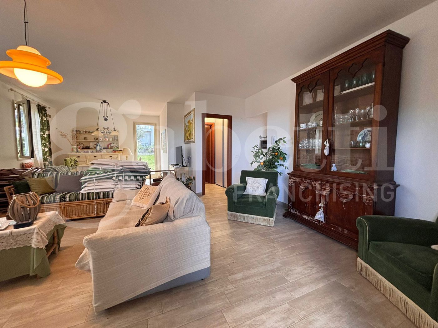 Villa arredata in affitto a Altavilla Milicia