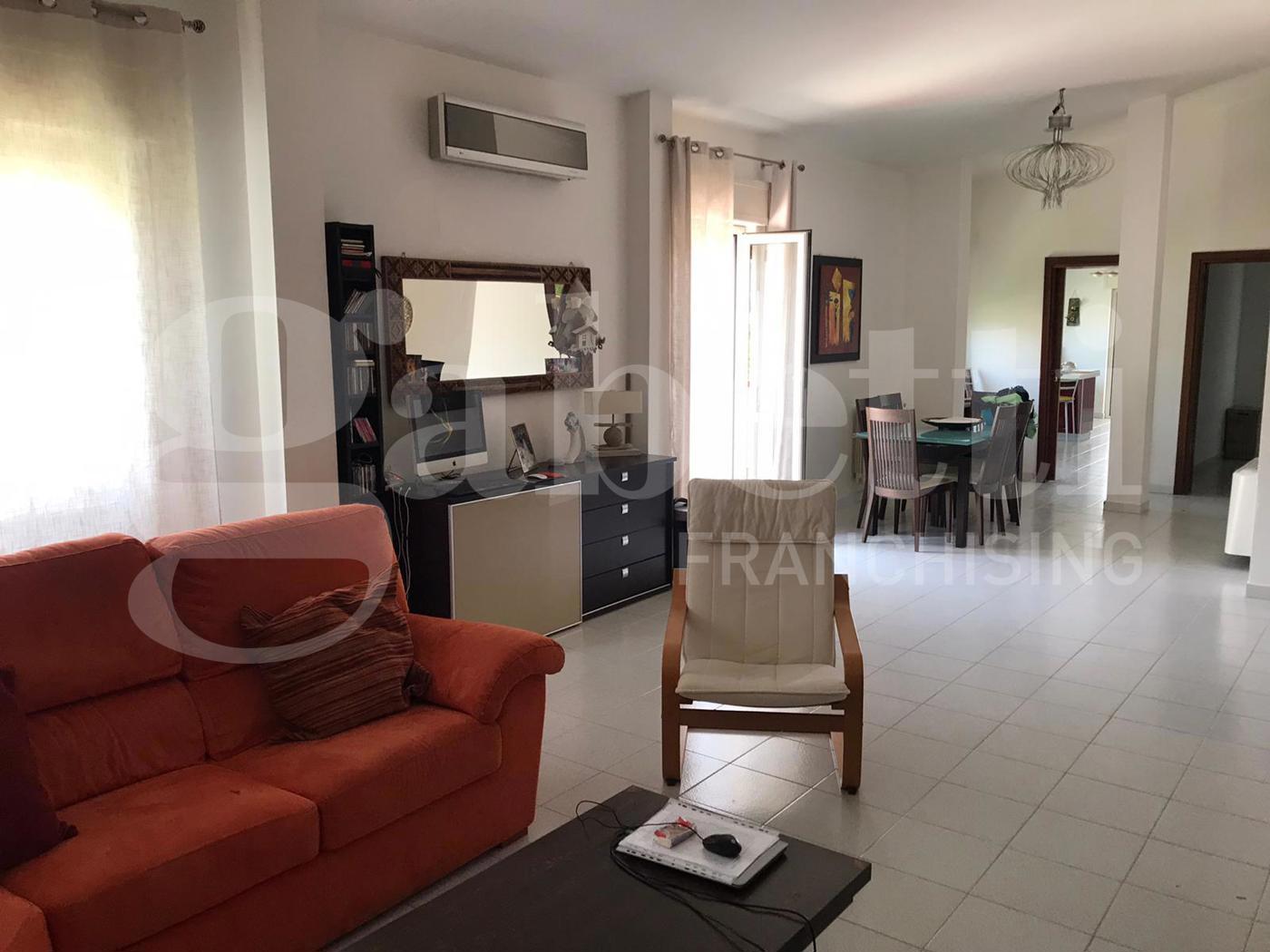 Appartamento in vendita a Palermo