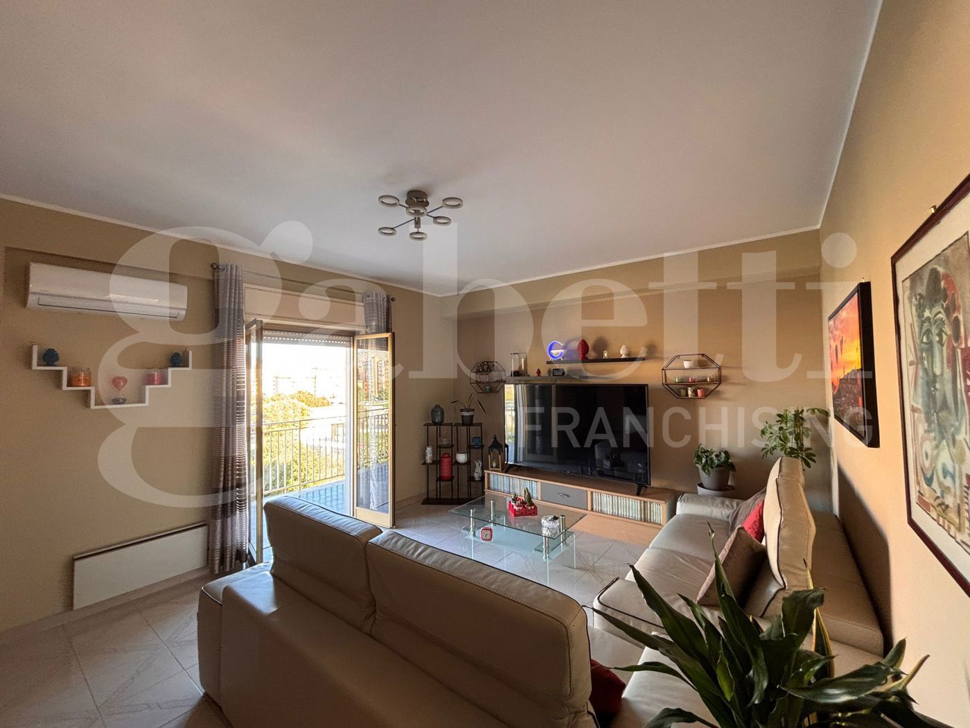 Quadrilocale in vendita a Palermo