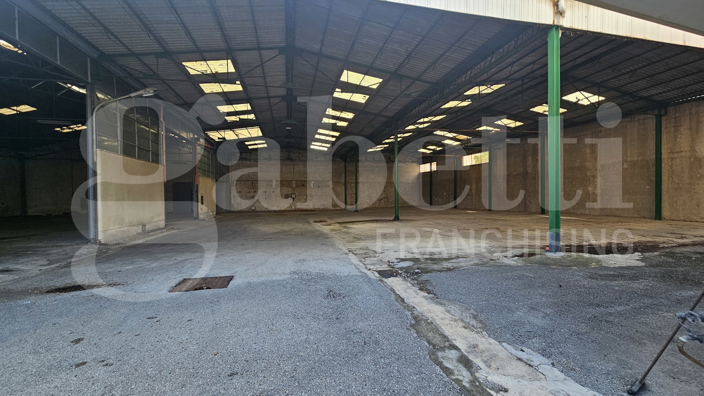 Capannone in vendita a Bagheria