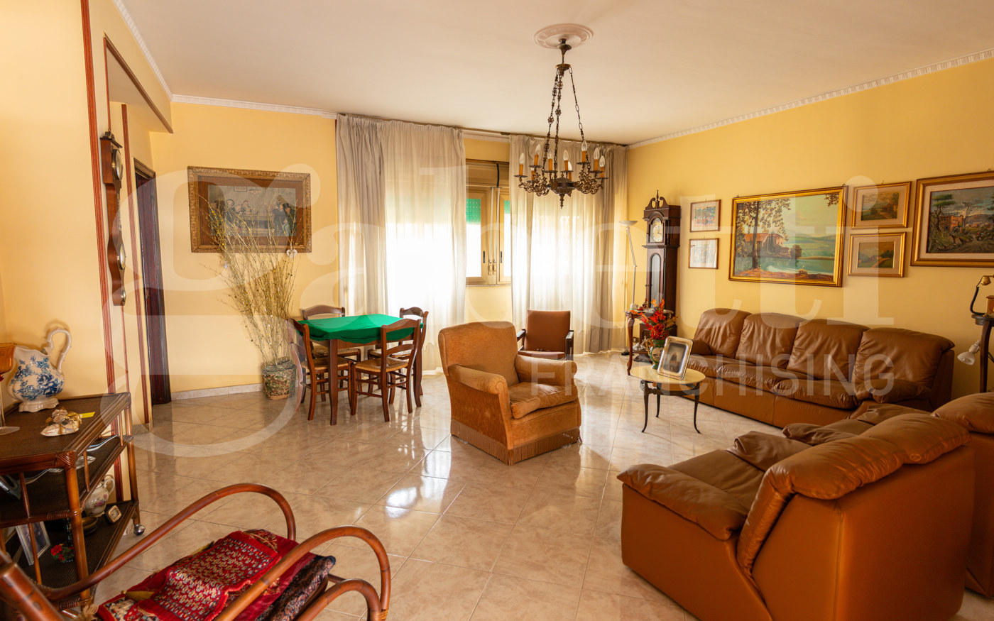 Quadrilocale da ristrutturare a Palermo