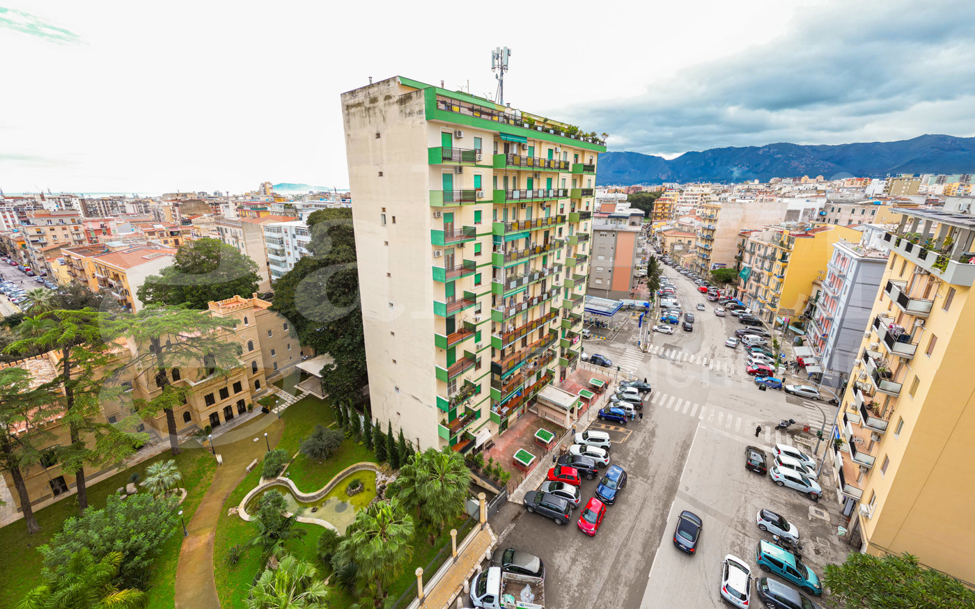 Quadrilocale da ristrutturare a Palermo