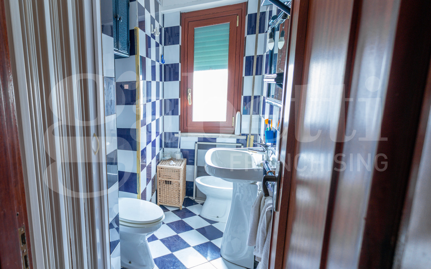 Quadrilocale da ristrutturare a Palermo