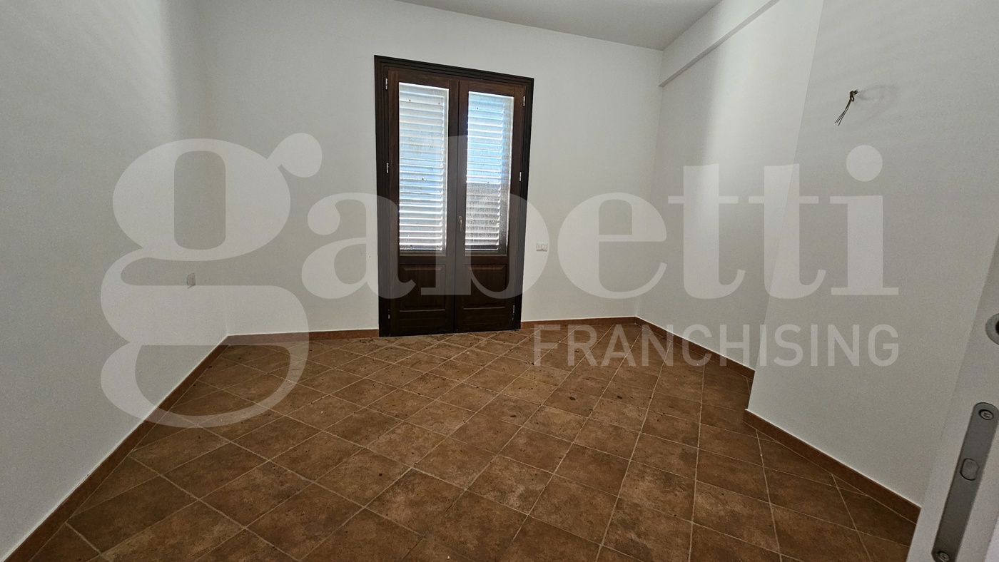 Trilocale nuovo a Campofelice di Roccella