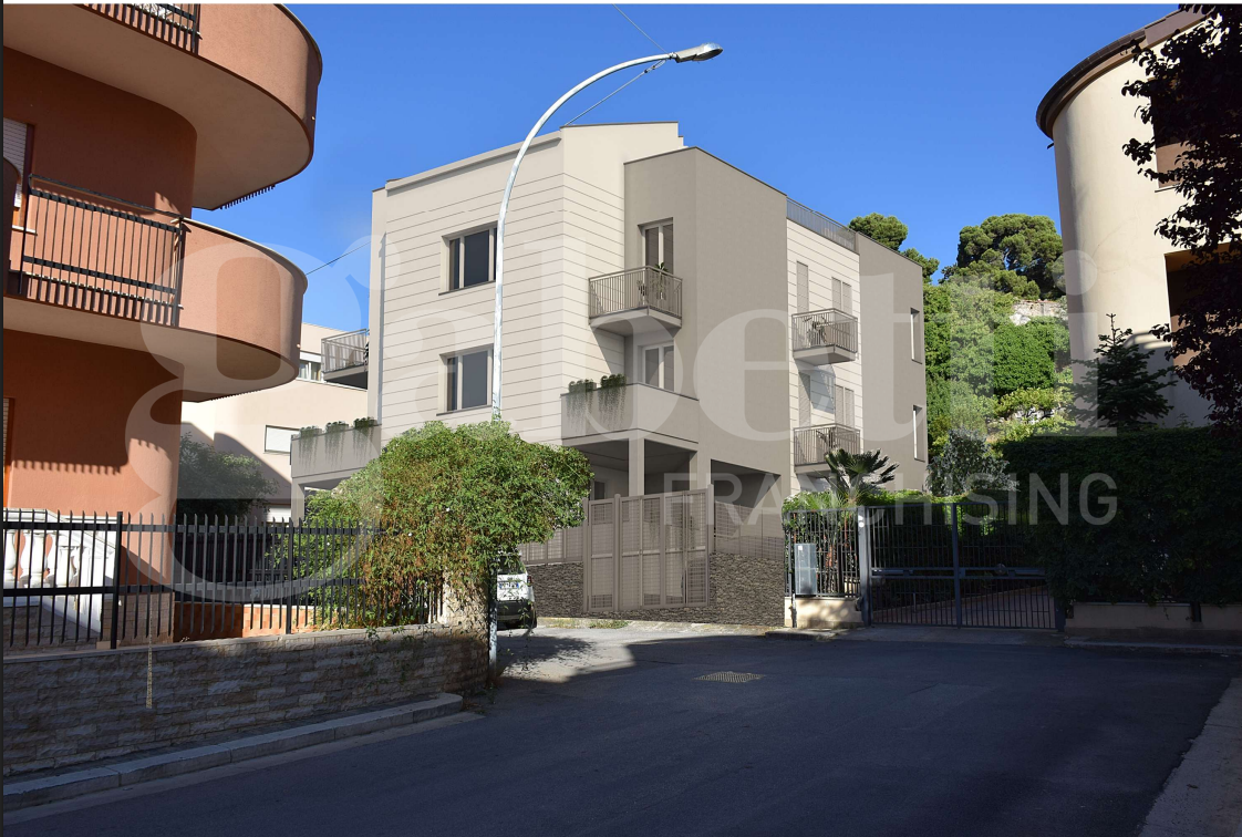 Trilocale con giardino a Bagheria