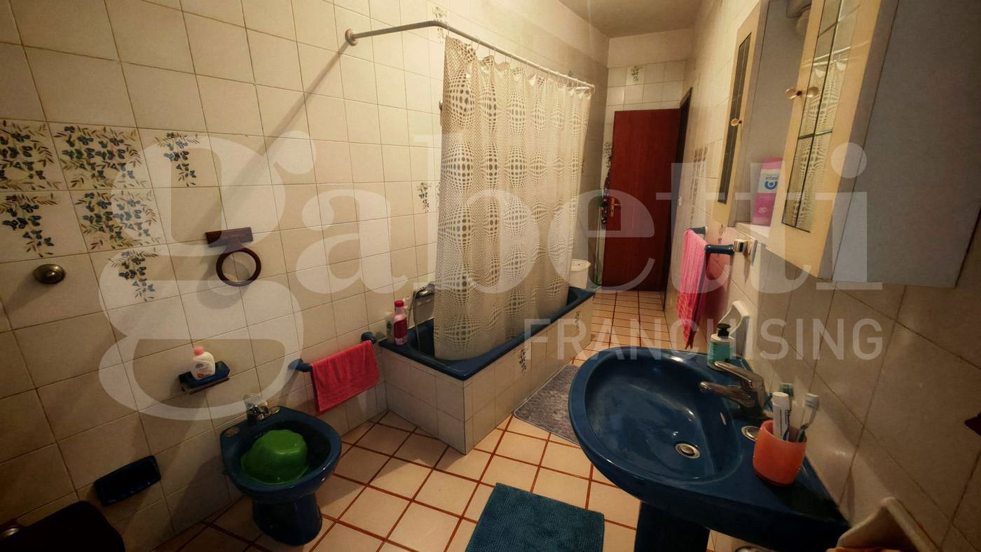 Quadrilocale in vendita a Palermo