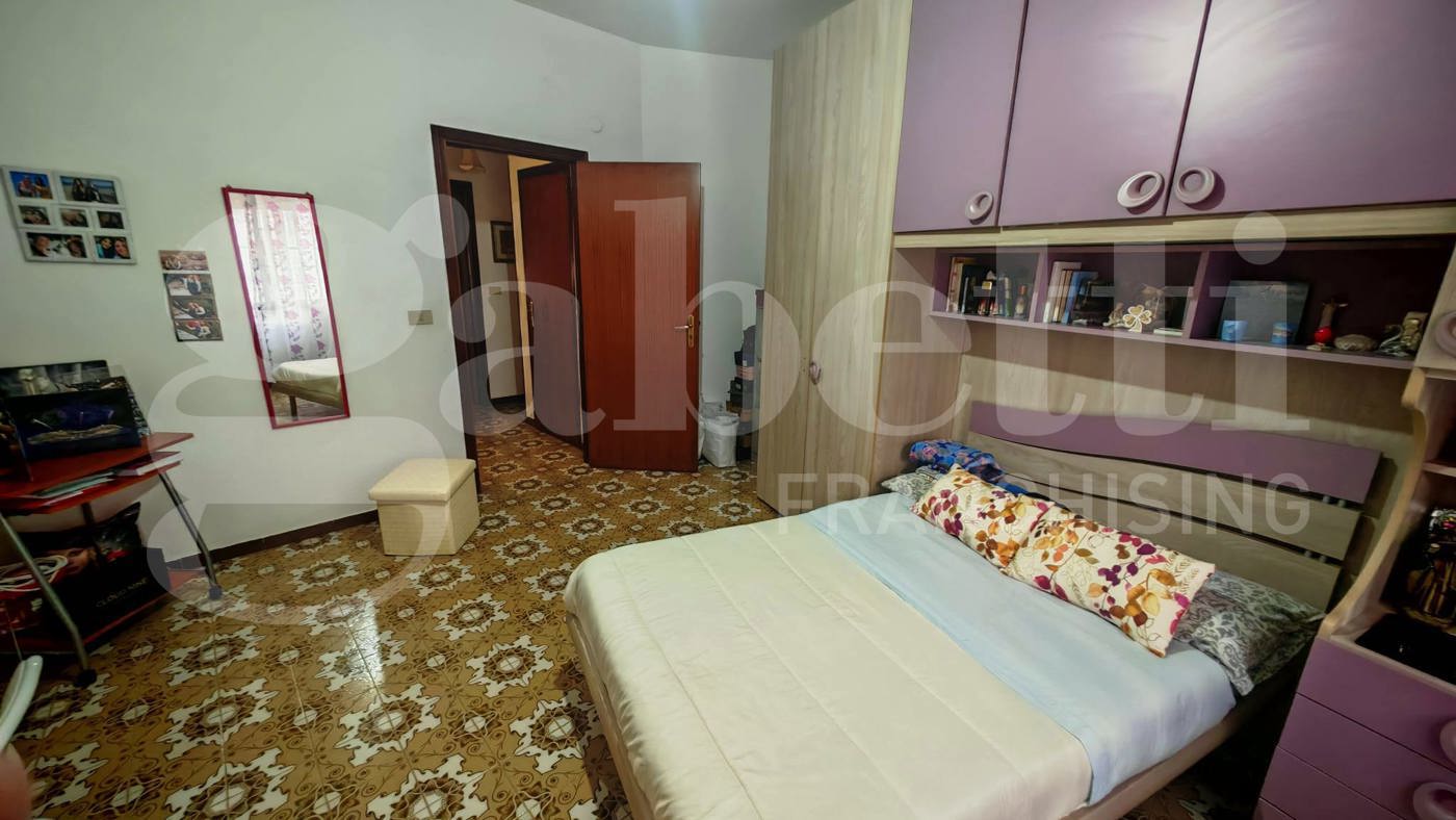 Quadrilocale in vendita a Palermo