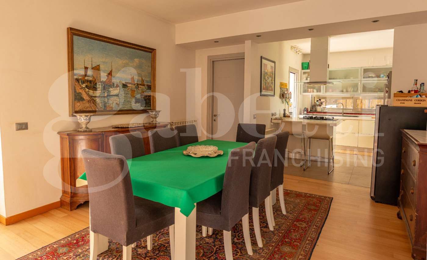 Villa con giardino a Palermo