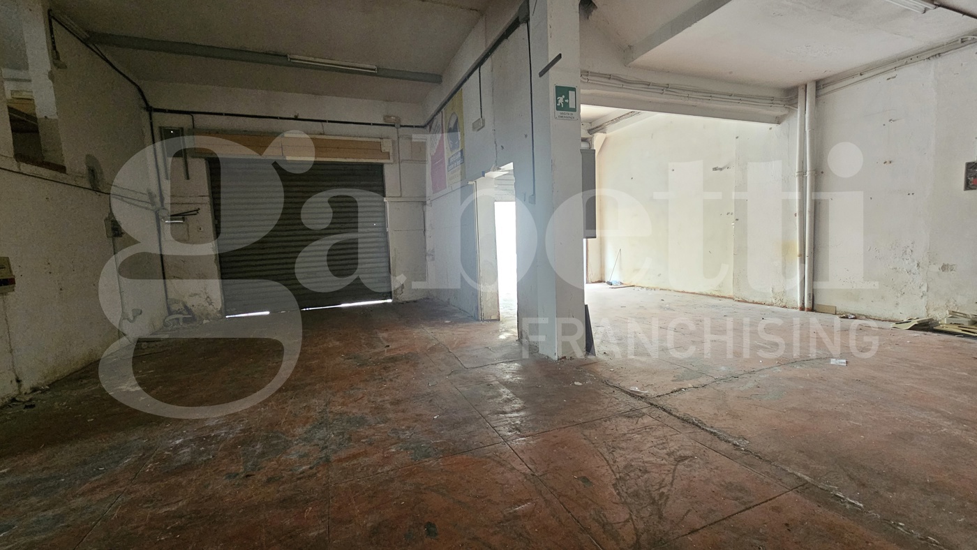 Magazzino in vendita a Palermo