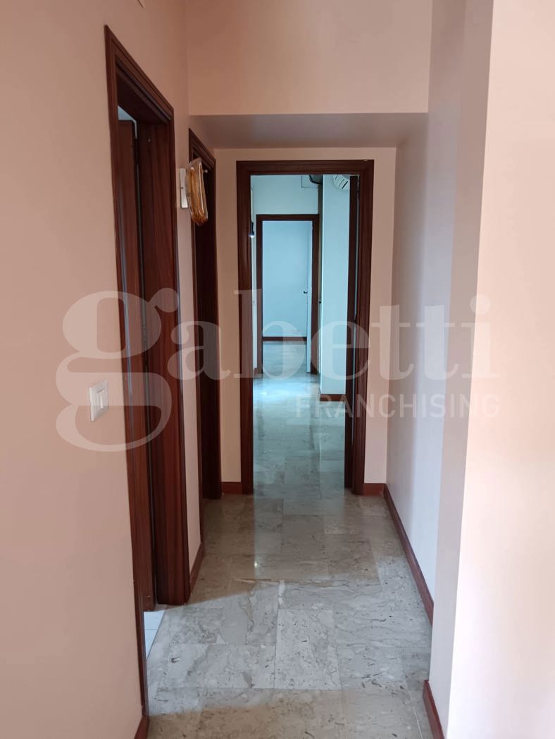 Quadrilocale in affitto a Palermo