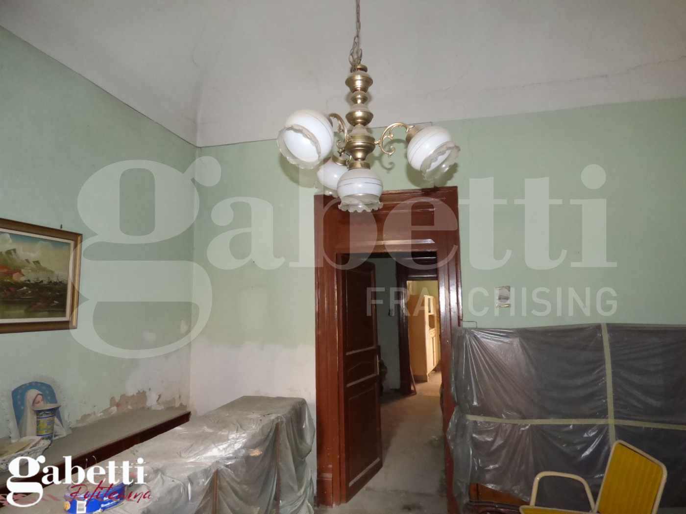 Trilocale da ristrutturare a Palermo