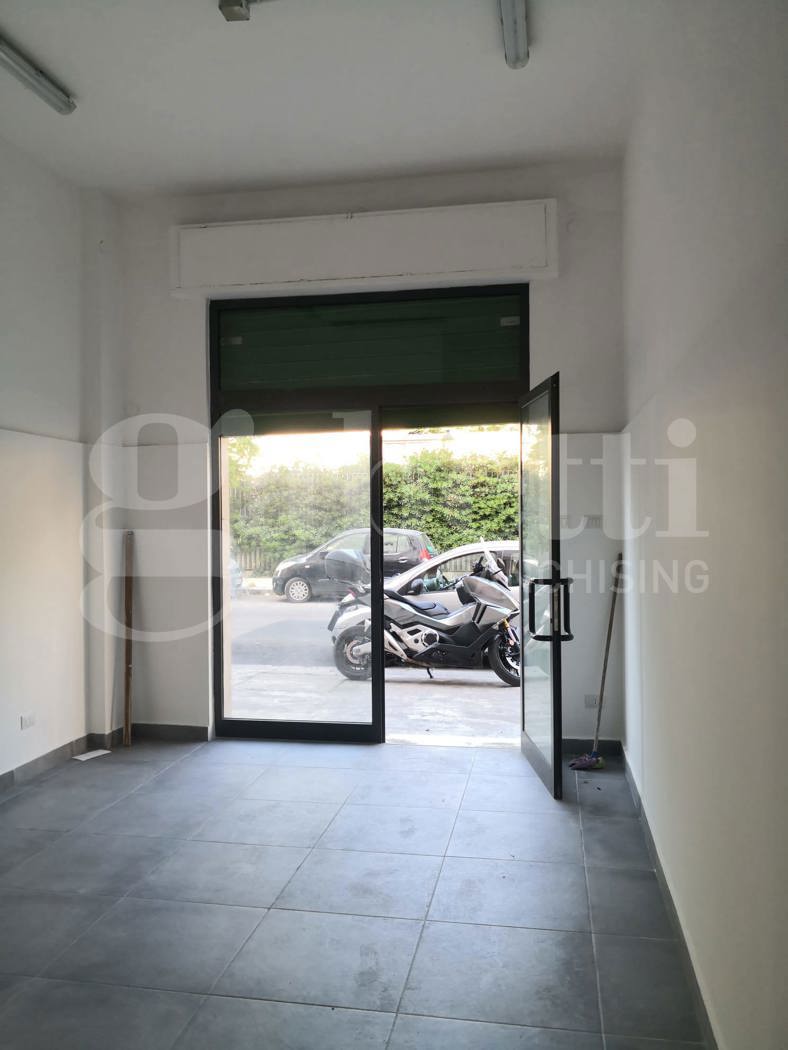 Negozio in affitto a Palermo
