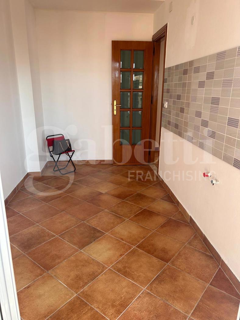 Trilocale ristrutturato a Palermo