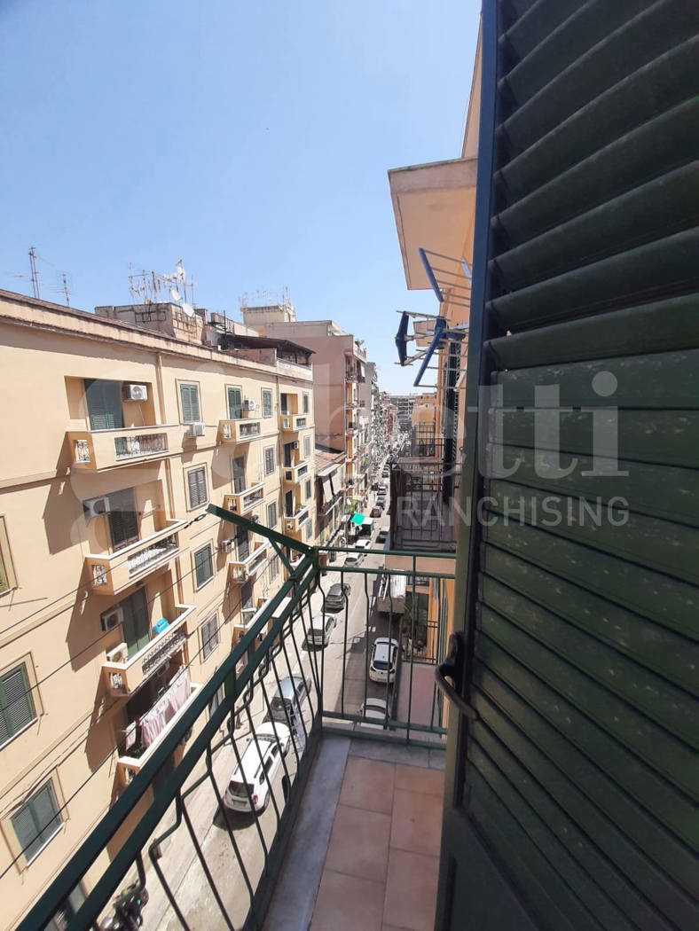 Trilocale in affitto a Palermo