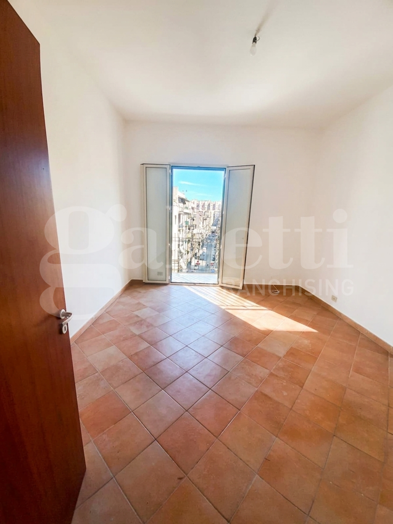 Trilocale in affitto a Palermo