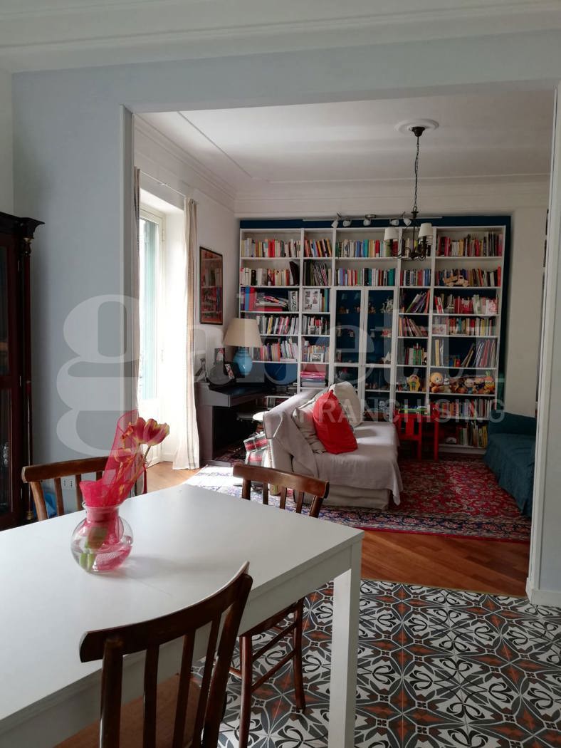 Trilocale ristrutturato a Palermo
