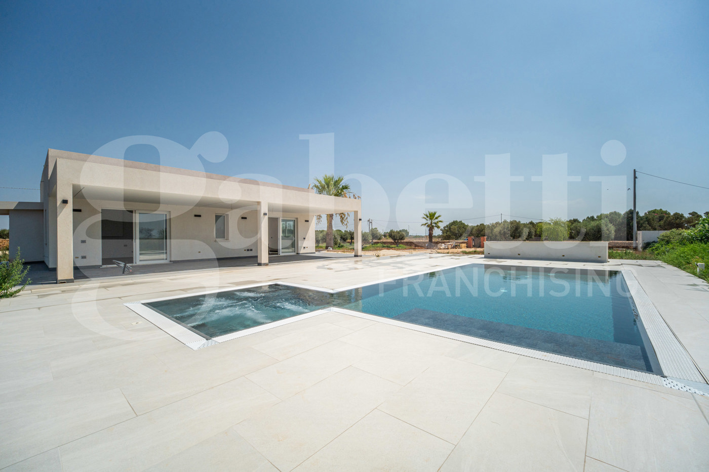 Villa con giardino a Campobello di Mazara