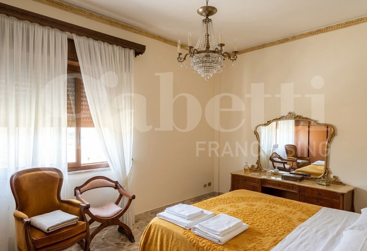 Trilocale da ristrutturare a Palermo