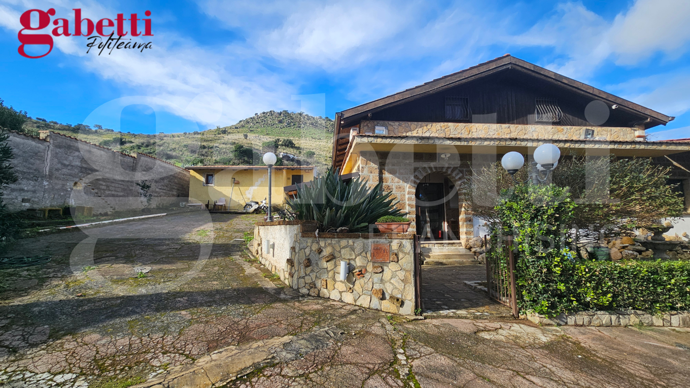 Villa con giardino a Misilmeri