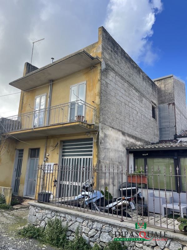 Casa indipendente in vendita a Ragusa